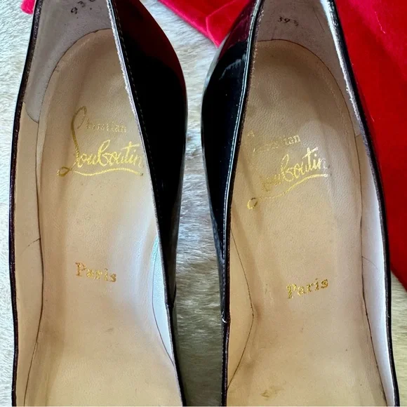 Christian Louboutin black patent round toe pumps 39.5 - Picture 7 of 15